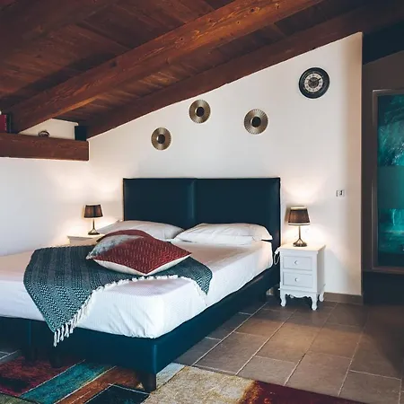 Antica Colonica Bed & Breakfast 4*