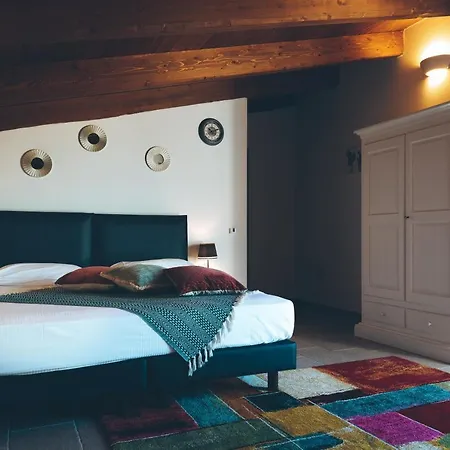 Antica Colonica Bed & Breakfast *