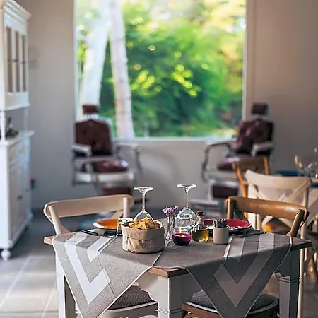 Antica Colonica Bed & Breakfast 4*